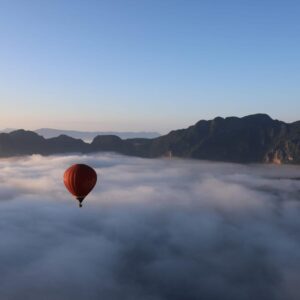 Balloon over Mountain